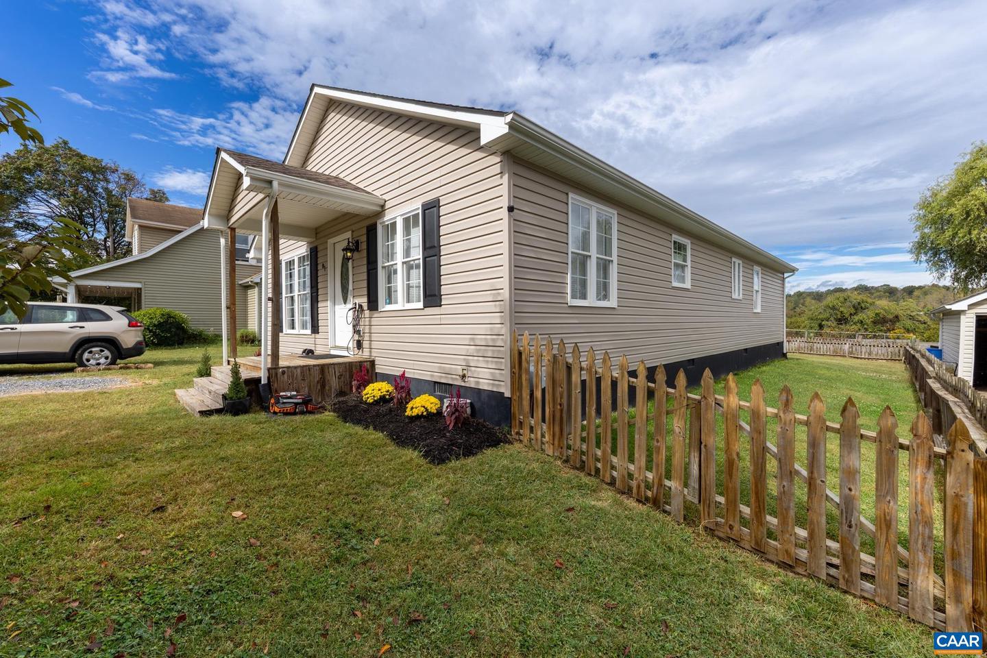 81 PAINTER LN, FISHERSVILLE, Virginia 22939, 3 Bedrooms Bedrooms, ,2 BathroomsBathrooms,Residential,For sale,81 PAINTER LN,669499 MLS # 669499