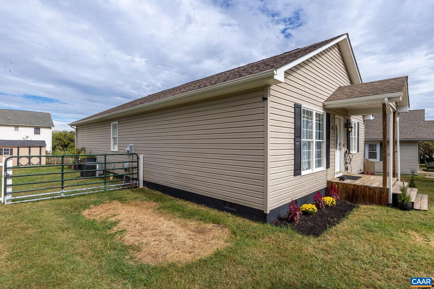 81 PAINTER LN, FISHERSVILLE, Virginia 22939, 3 Bedrooms Bedrooms, ,2 BathroomsBathrooms,Residential,For sale,81 PAINTER LN,669499 MLS # 669499