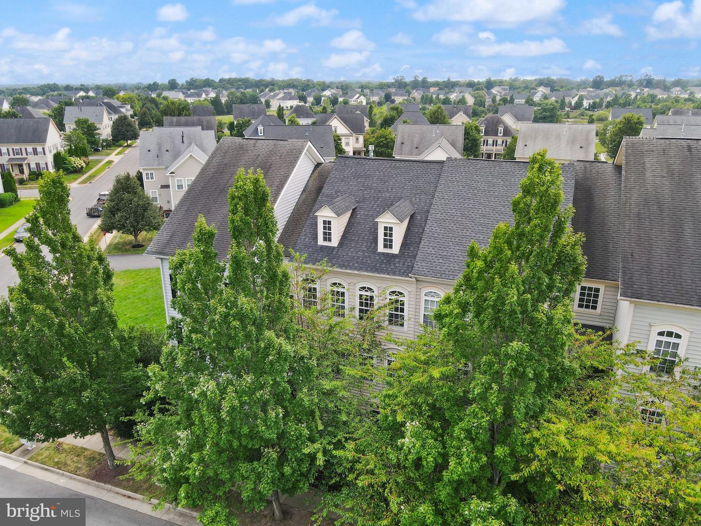 11823 WHITWORTH CANNON LN, BRISTOW, Virginia 20136, 4 Bedrooms Bedrooms, ,3 BathroomsBathrooms,Residential,For sale,11823 WHITWORTH CANNON LN,VAPW2105050 MLS # VAPW2105050