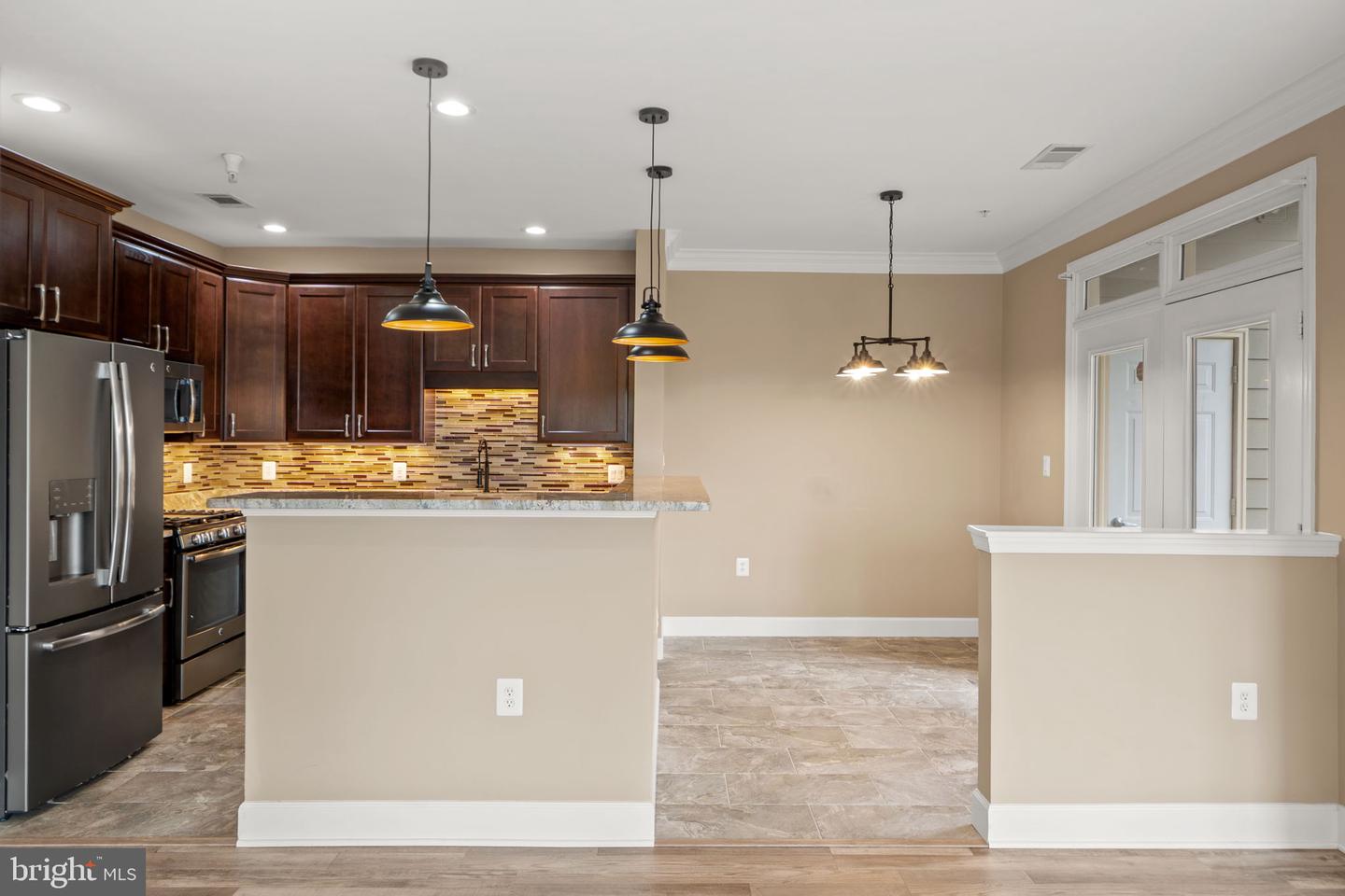 1621 LADUE CT #105, WOODBRIDGE, Virginia 22191, 2 Bedrooms Bedrooms, ,2 BathroomsBathrooms,Residential,For sale,1621 LADUE CT #105,VAPW2105054 MLS # VAPW2105054