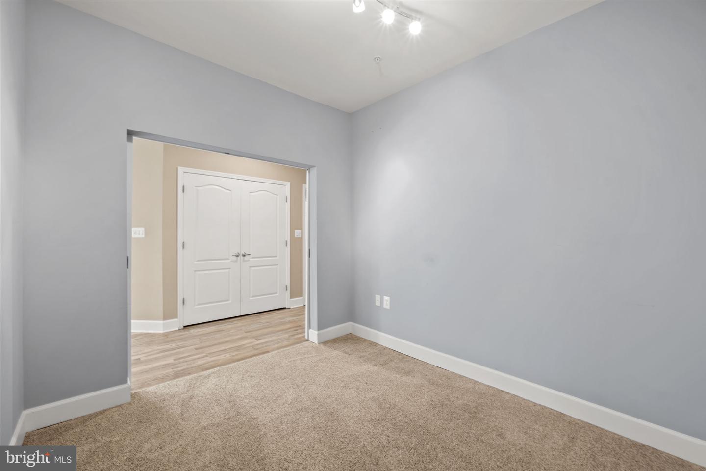 1621 LADUE CT #105, WOODBRIDGE, Virginia 22191, 2 Bedrooms Bedrooms, ,2 BathroomsBathrooms,Residential,For sale,1621 LADUE CT #105,VAPW2105054 MLS # VAPW2105054