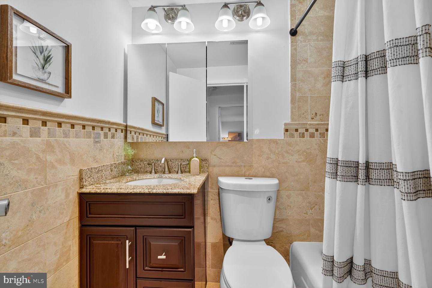 4600 DUKE ST #1300, ALEXANDRIA, Virginia 22304, 1 Bedroom Bedrooms, ,1 BathroomBathrooms,Residential,For sale,4600 DUKE ST #1300,VAAX2050330 MLS # VAAX2050330