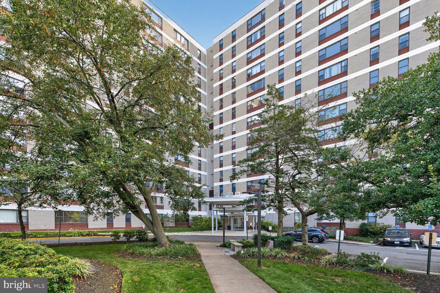 4600 DUKE ST #1300, ALEXANDRIA, Virginia 22304, 1 Bedroom Bedrooms, ,1 BathroomBathrooms,Residential,For sale,4600 DUKE ST #1300,VAAX2050330 MLS # VAAX2050330