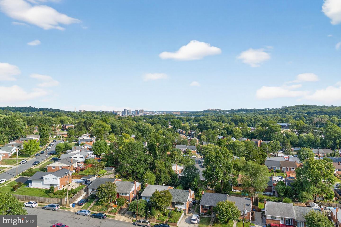 4600 DUKE ST #1300, ALEXANDRIA, Virginia 22304, 1 Bedroom Bedrooms, ,1 BathroomBathrooms,Residential,For sale,4600 DUKE ST #1300,VAAX2050330 MLS # VAAX2050330