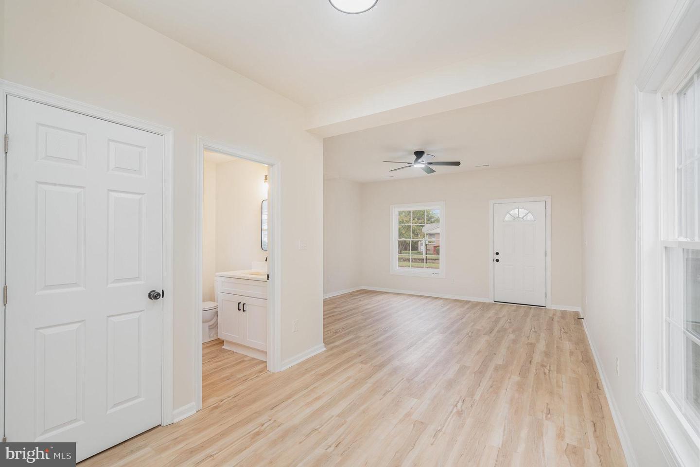 1307 CARDWELL ST, FREDERICKSBURG, Virginia 22401, 3 Bedrooms Bedrooms, ,2 BathroomsBathrooms,Residential,For sale,1307 CARDWELL ST,VAFB2009036 MLS # VAFB2009036