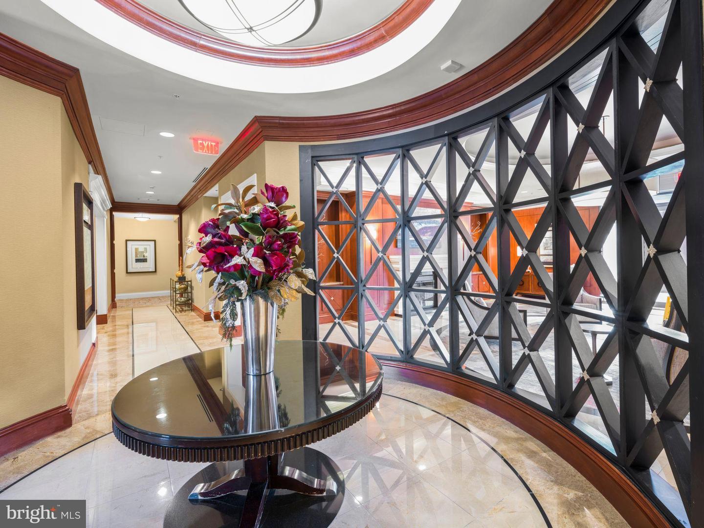 8220 CRESTWOOD HEIGHTS DR #1215, MCLEAN, Virginia 22102, 2 Bedrooms Bedrooms, 4 Rooms Rooms,2 BathroomsBathrooms,Residential,For sale,8220 CRESTWOOD HEIGHTS DR #1215,VAFX2269932 MLS # VAFX2269932