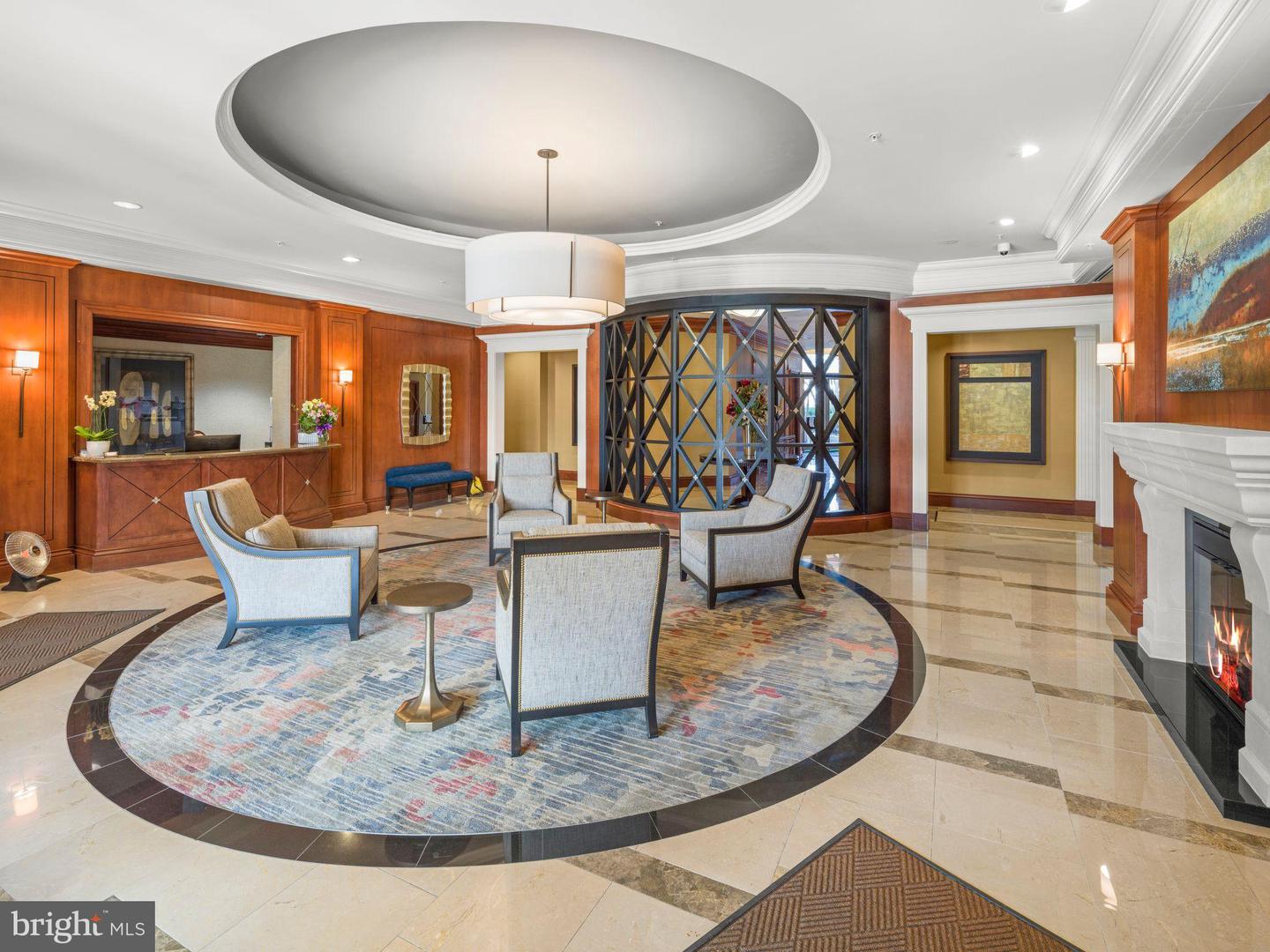 8220 CRESTWOOD HEIGHTS DR #1215, MCLEAN, Virginia 22102, 2 Bedrooms Bedrooms, 4 Rooms Rooms,2 BathroomsBathrooms,Residential,For sale,8220 CRESTWOOD HEIGHTS DR #1215,VAFX2269932 MLS # VAFX2269932