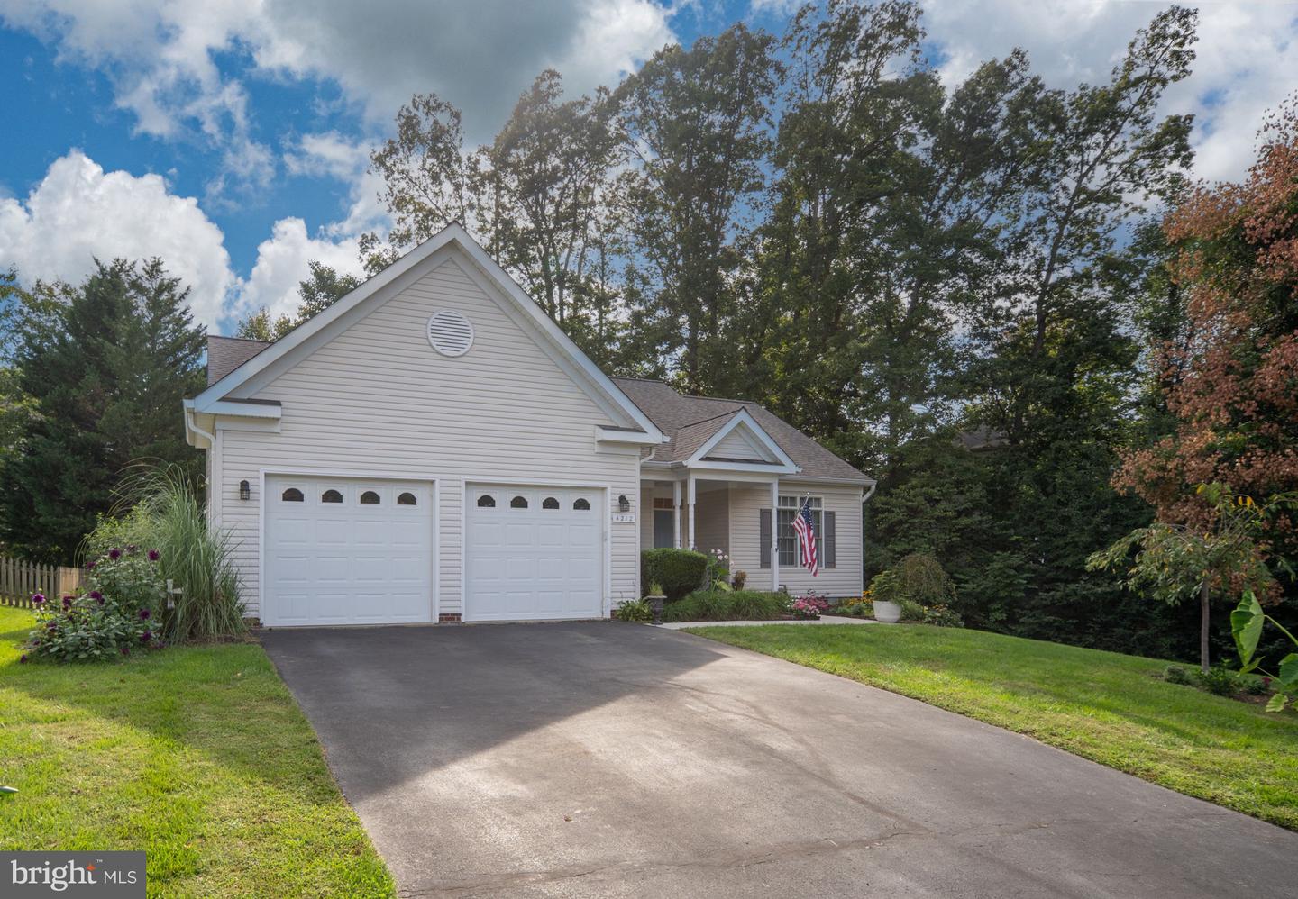 4212 STONEHAVEN WAY, FREDERICKSBURG, Virginia 22408, 3 Bedrooms Bedrooms, ,2 BathroomsBathrooms,Residential,For sale,4212 STONEHAVEN WAY,VASP2036566 MLS # VASP2036566