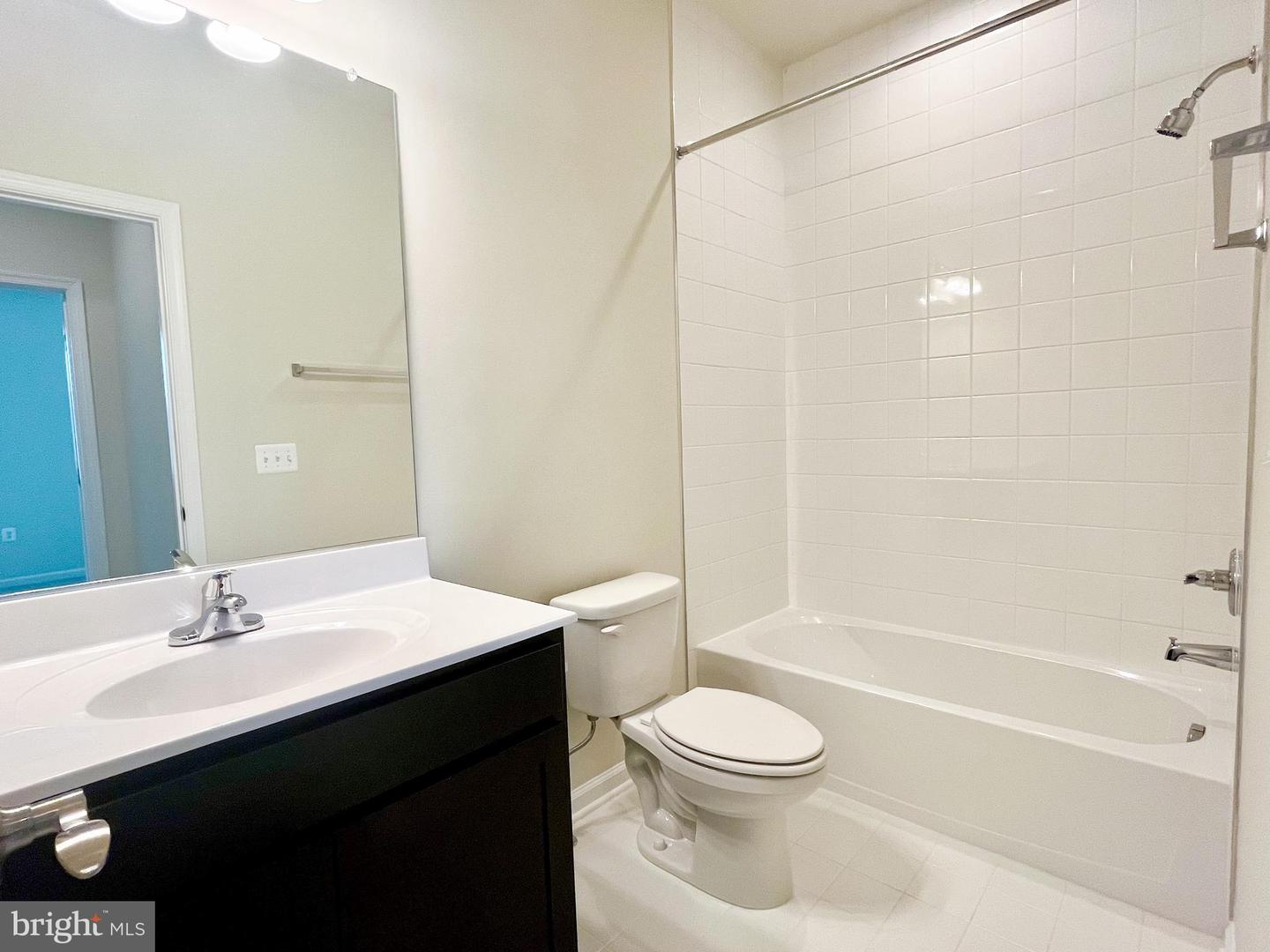 105 VERMILLION LN, WINCHESTER, Virginia 22603, 3 Bedrooms Bedrooms, ,2 BathroomsBathrooms,Residential,For sale,105 VERMILLION LN,VAFV2037114 MLS # VAFV2037114