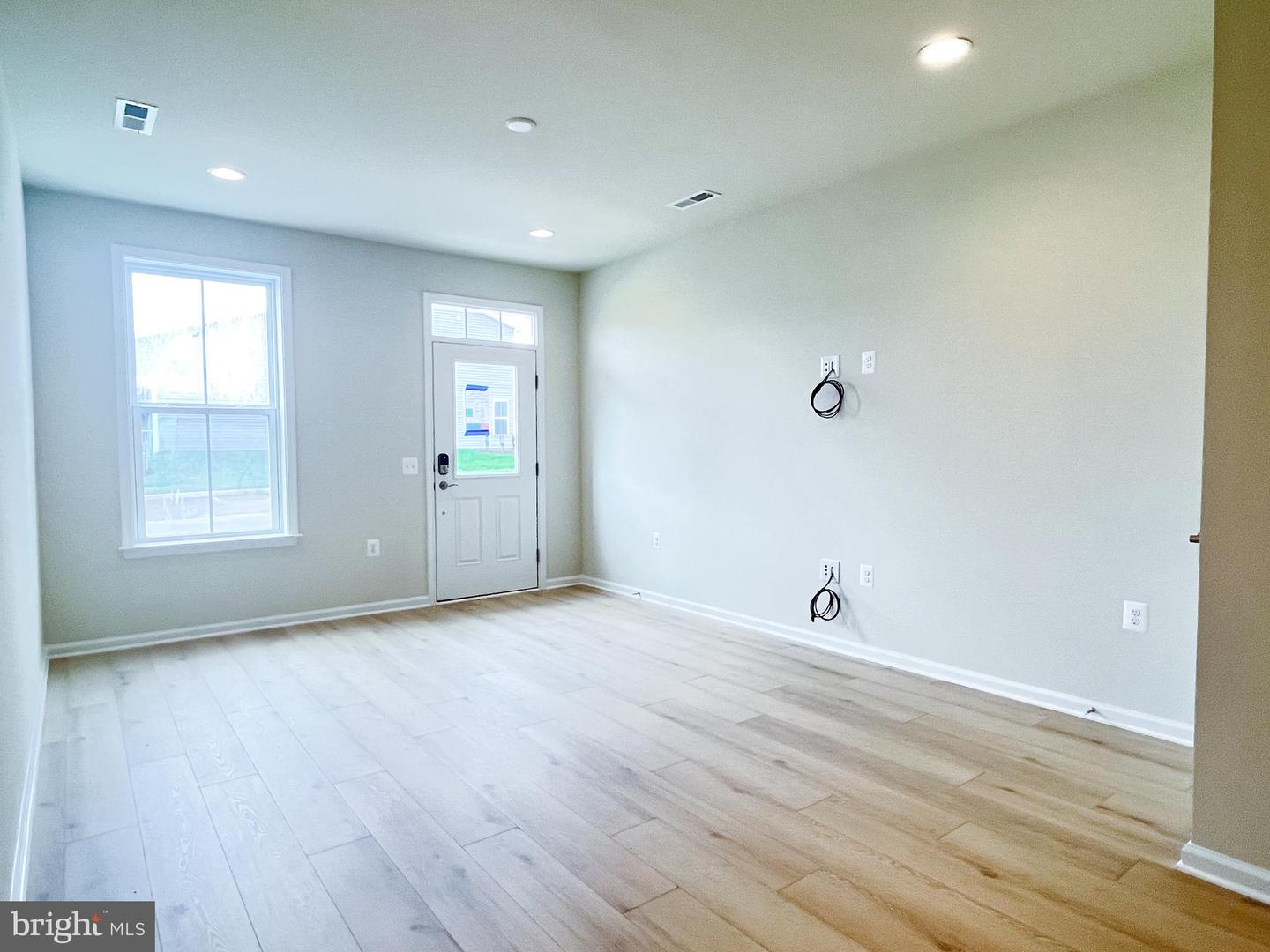 105 VERMILLION LN, WINCHESTER, Virginia 22603, 3 Bedrooms Bedrooms, ,2 BathroomsBathrooms,Residential,For sale,105 VERMILLION LN,VAFV2037114 MLS # VAFV2037114