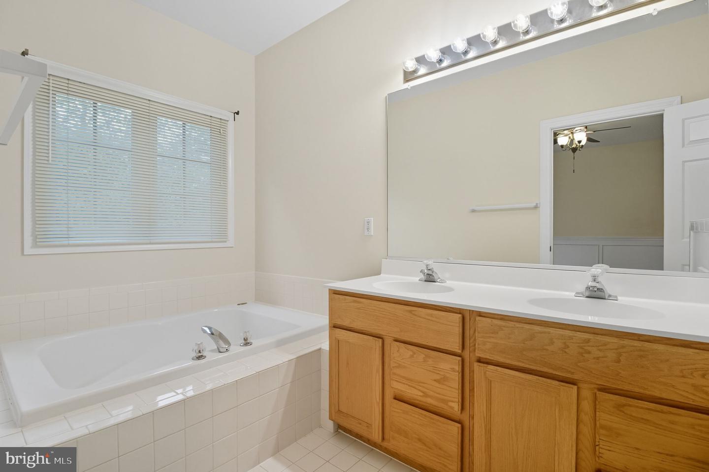14395 FOWLERS MILL DR, GAINESVILLE, Virginia 20155, 3 Bedrooms Bedrooms, ,3 BathroomsBathrooms,Residential,For sale,14395 FOWLERS MILL DR,VAPW2105064 MLS # VAPW2105064