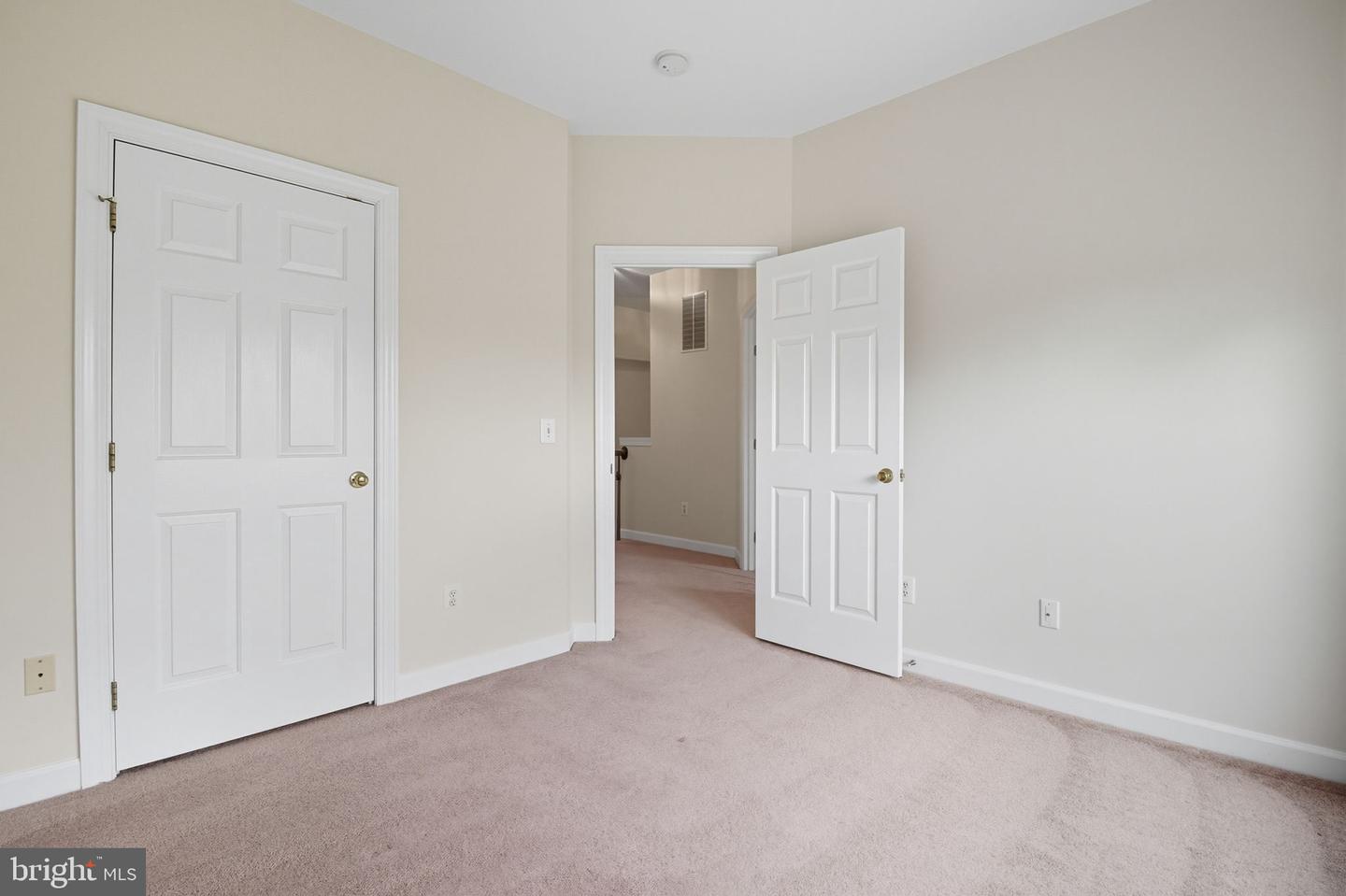 14395 FOWLERS MILL DR, GAINESVILLE, Virginia 20155, 3 Bedrooms Bedrooms, ,3 BathroomsBathrooms,Residential,For sale,14395 FOWLERS MILL DR,VAPW2105064 MLS # VAPW2105064