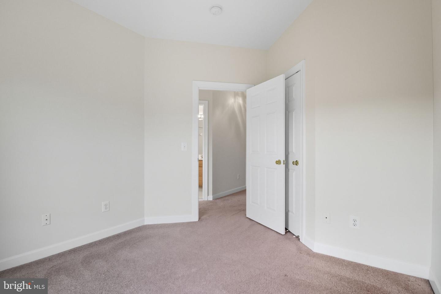14395 FOWLERS MILL DR, GAINESVILLE, Virginia 20155, 3 Bedrooms Bedrooms, ,3 BathroomsBathrooms,Residential,For sale,14395 FOWLERS MILL DR,VAPW2105064 MLS # VAPW2105064