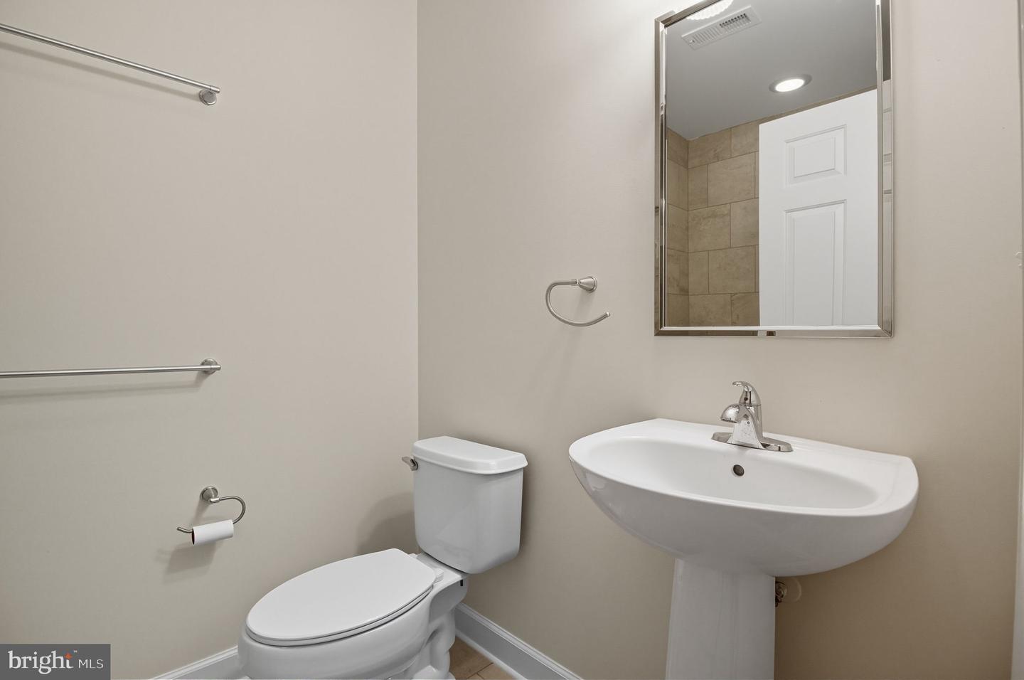 14395 FOWLERS MILL DR, GAINESVILLE, Virginia 20155, 3 Bedrooms Bedrooms, ,3 BathroomsBathrooms,Residential,For sale,14395 FOWLERS MILL DR,VAPW2105064 MLS # VAPW2105064