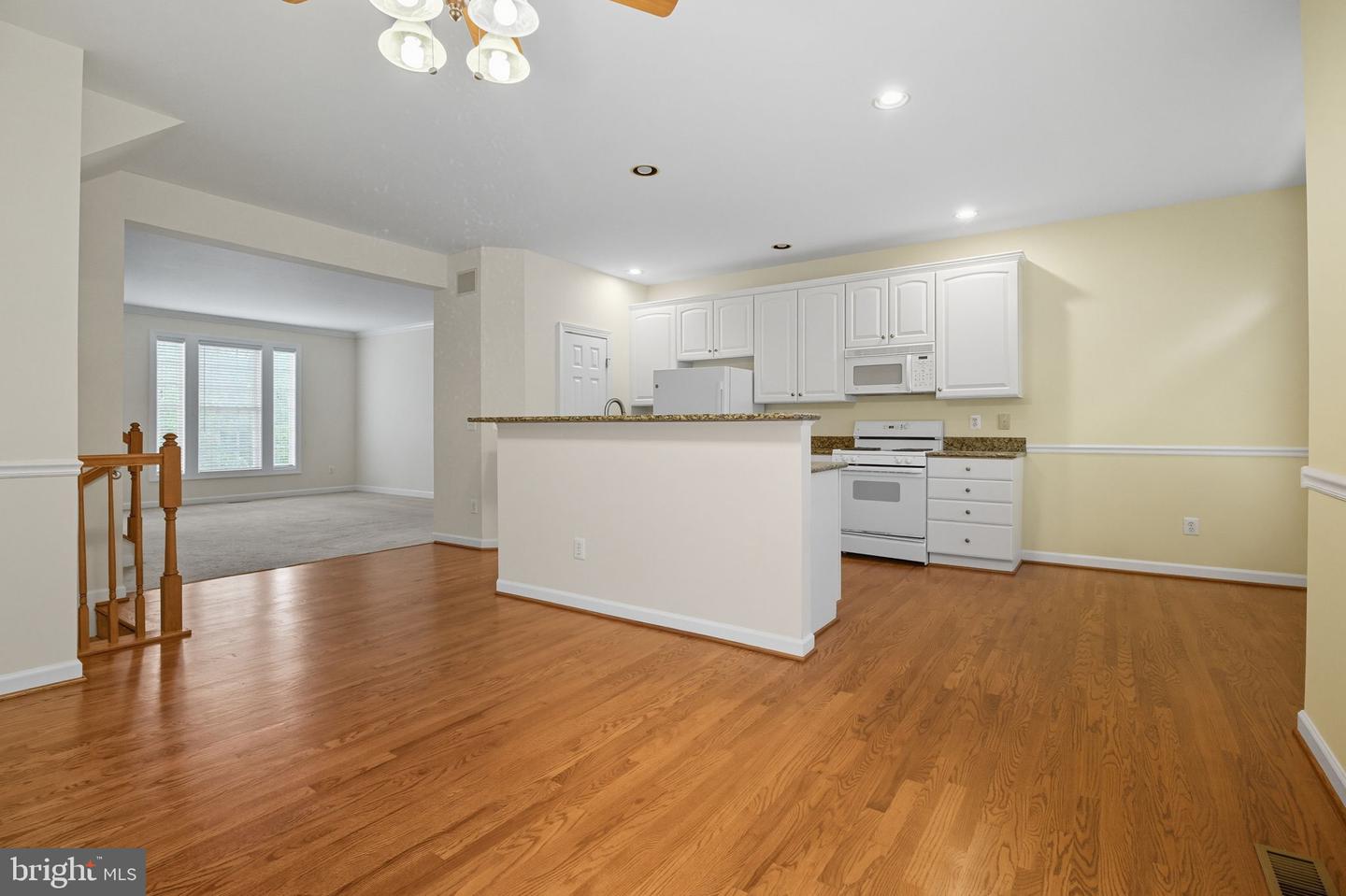 14395 FOWLERS MILL DR, GAINESVILLE, Virginia 20155, 3 Bedrooms Bedrooms, ,3 BathroomsBathrooms,Residential,For sale,14395 FOWLERS MILL DR,VAPW2105064 MLS # VAPW2105064