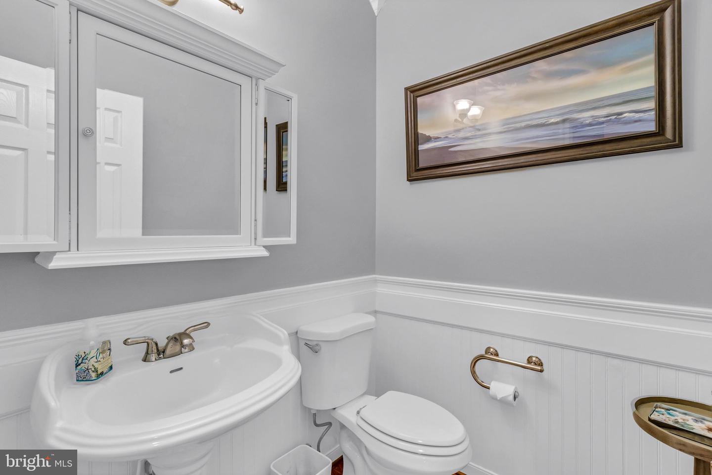 85 PLEASANTS LN, KILMARNOCK, Virginia 22482, 3 Bedrooms Bedrooms, 9 Rooms Rooms,2 BathroomsBathrooms,Residential,For sale,85 PLEASANTS LN,VALV2000878 MLS # VALV2000878