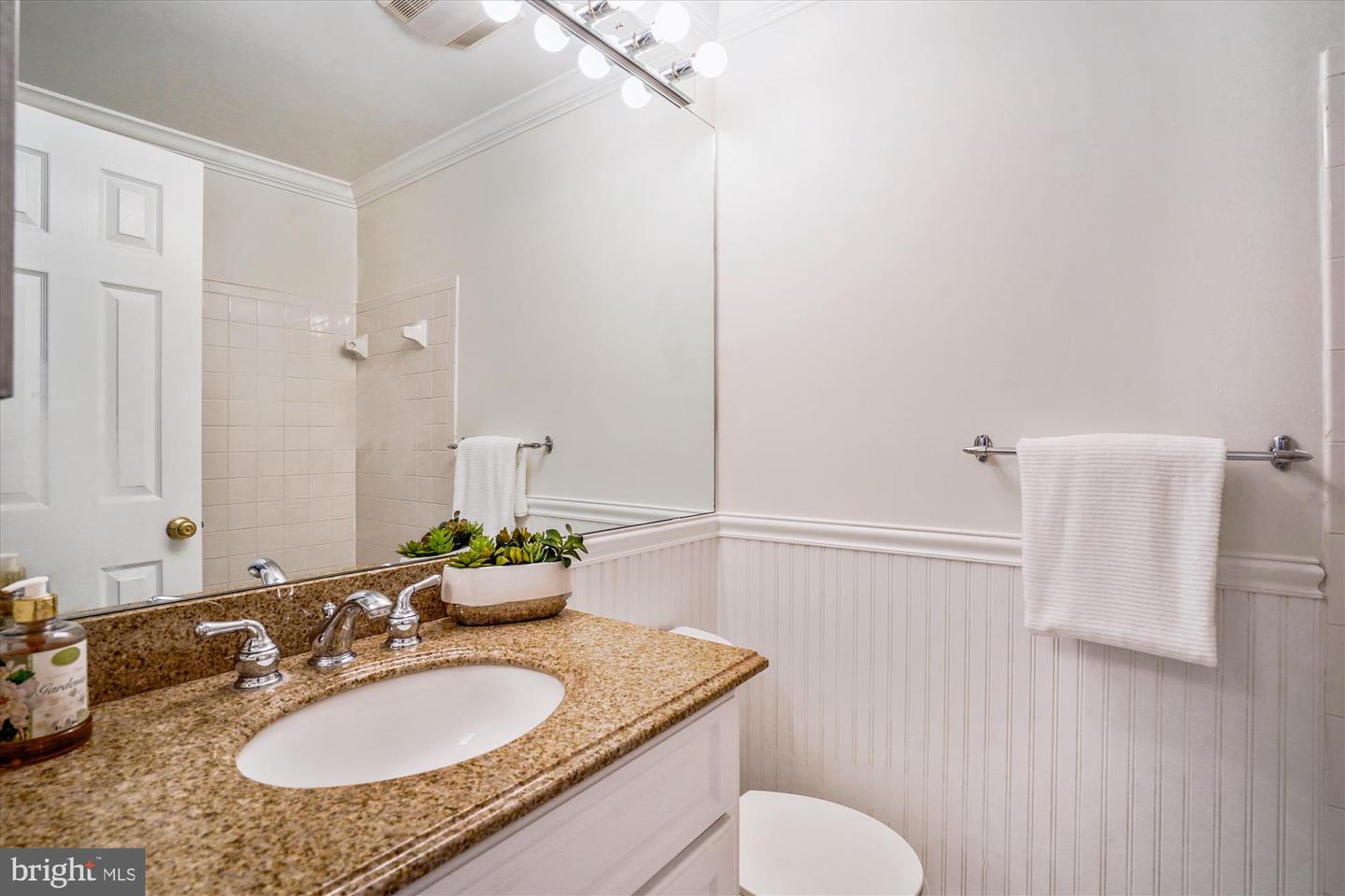 4421 7TH ST N, ARLINGTON, Virginia 22203, 3 Bedrooms Bedrooms, ,2 BathroomsBathrooms,Residential,For sale,4421 7TH ST N,VAAR2064302 MLS # VAAR2064302