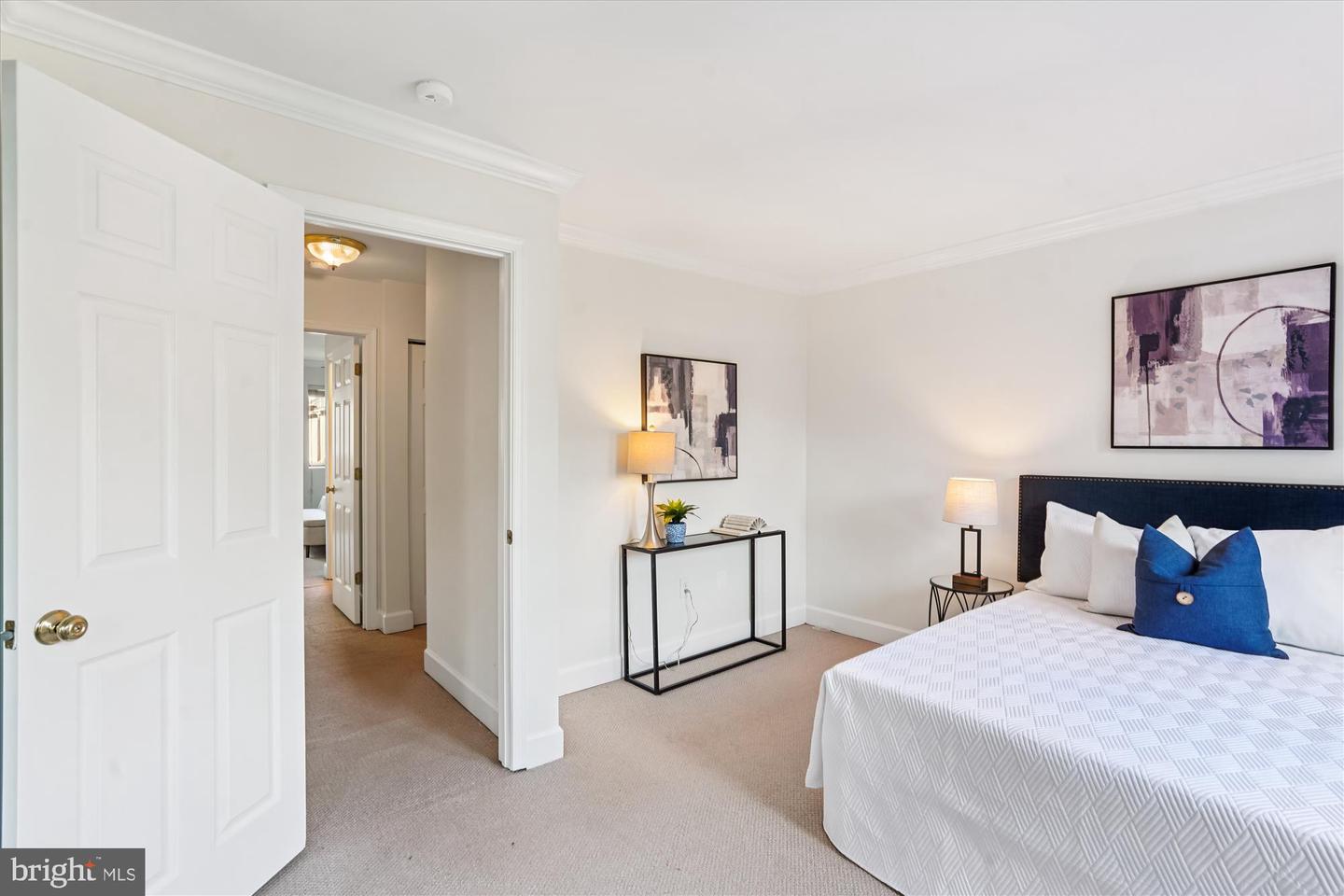 4421 7TH ST N, ARLINGTON, Virginia 22203, 3 Bedrooms Bedrooms, ,2 BathroomsBathrooms,Residential,For sale,4421 7TH ST N,VAAR2064302 MLS # VAAR2064302