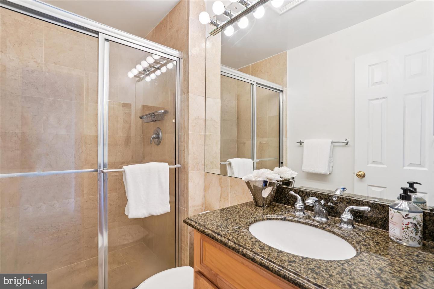 4421 7TH ST N, ARLINGTON, Virginia 22203, 3 Bedrooms Bedrooms, ,2 BathroomsBathrooms,Residential,For sale,4421 7TH ST N,VAAR2064302 MLS # VAAR2064302
