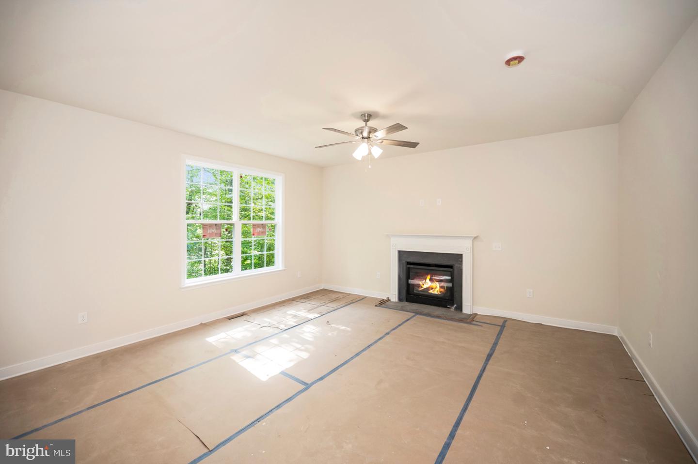 6077 HAMLIN CIR, KING GEORGE, Virginia 22485, 4 Bedrooms Bedrooms, 7 Rooms Rooms,2 BathroomsBathrooms,Residential,For sale,6077 HAMLIN CIR,VAKG2006788 MLS # VAKG2006788