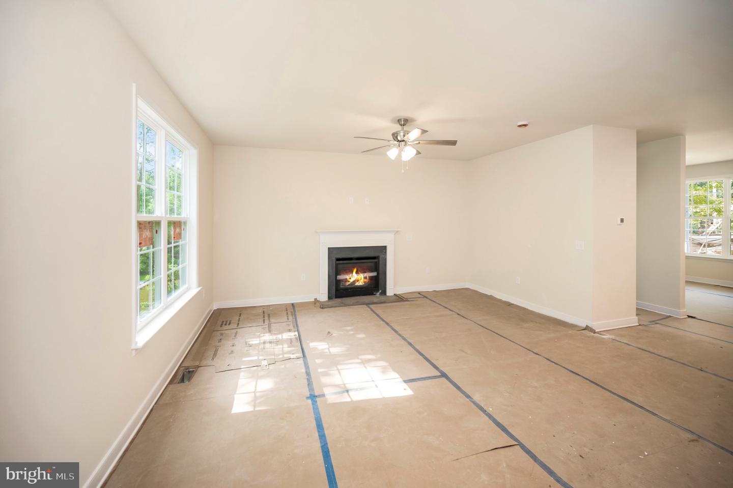 6077 HAMLIN CIR, KING GEORGE, Virginia 22485, 4 Bedrooms Bedrooms, 7 Rooms Rooms,2 BathroomsBathrooms,Residential,For sale,6077 HAMLIN CIR,VAKG2006788 MLS # VAKG2006788