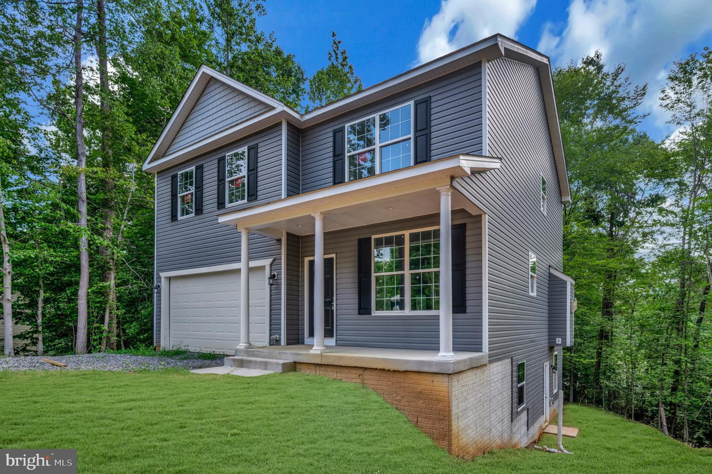 6077 HAMLIN CIR, KING GEORGE, Virginia 22485, 4 Bedrooms Bedrooms, 7 Rooms Rooms,2 BathroomsBathrooms,Residential,For sale,6077 HAMLIN CIR,VAKG2006788 MLS # VAKG2006788