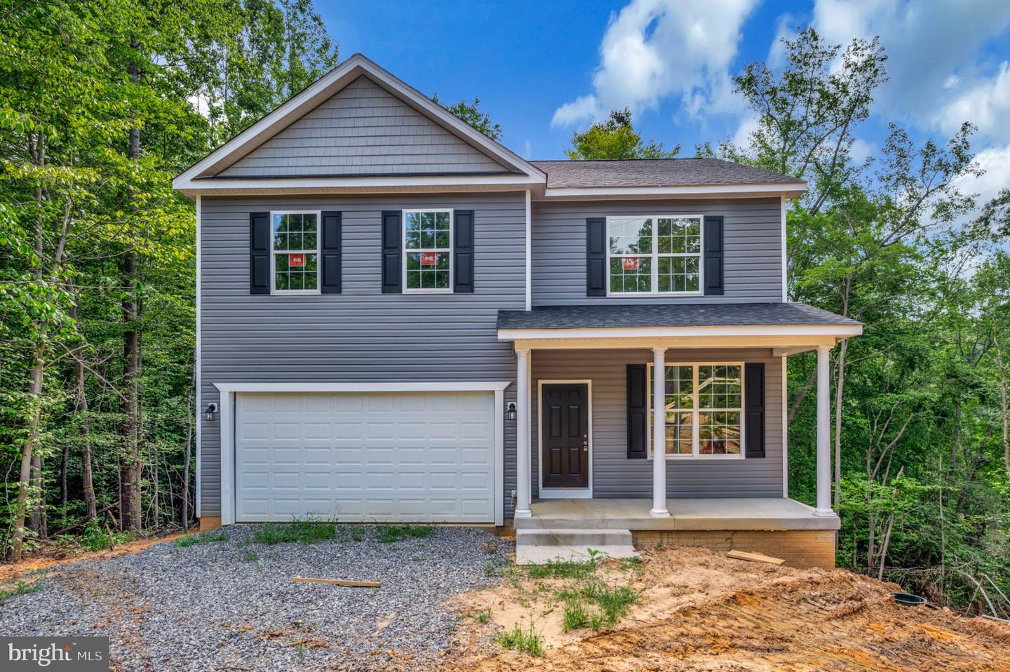 6077 HAMLIN CIR, KING GEORGE, Virginia 22485, 4 Bedrooms Bedrooms, 7 Rooms Rooms,2 BathroomsBathrooms,Residential,For sale,6077 HAMLIN CIR,VAKG2006788 MLS # VAKG2006788