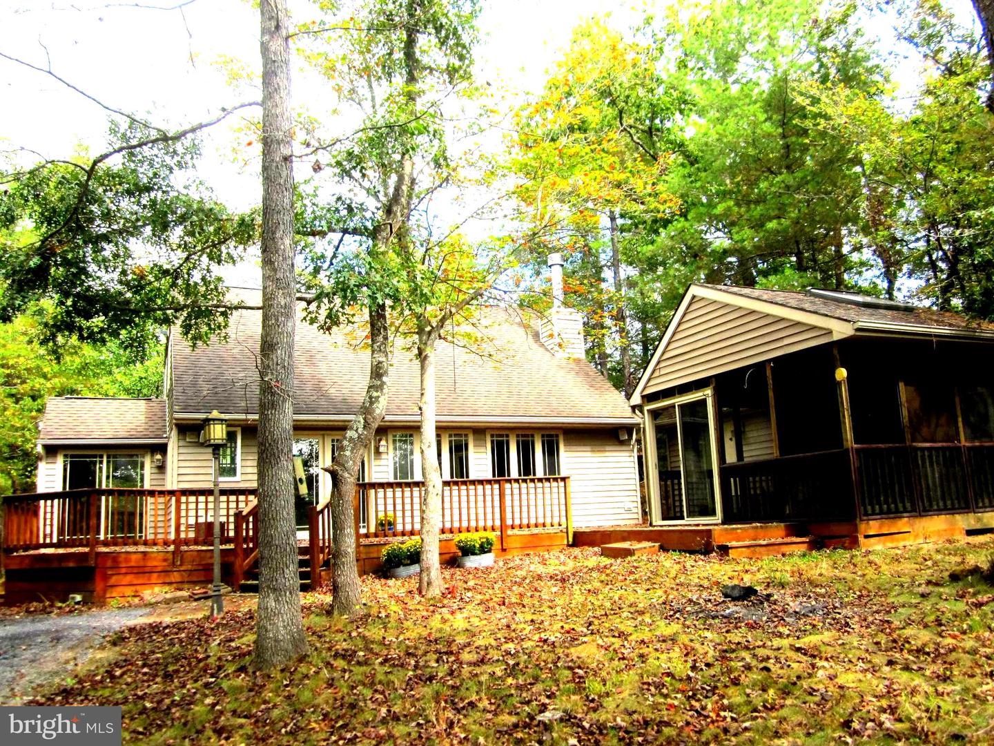 17 DAVIS CT, BASYE, Virginia 22810, ,Residential,For sale,17 DAVIS CT,VASH2012326 MLS # VASH2012326