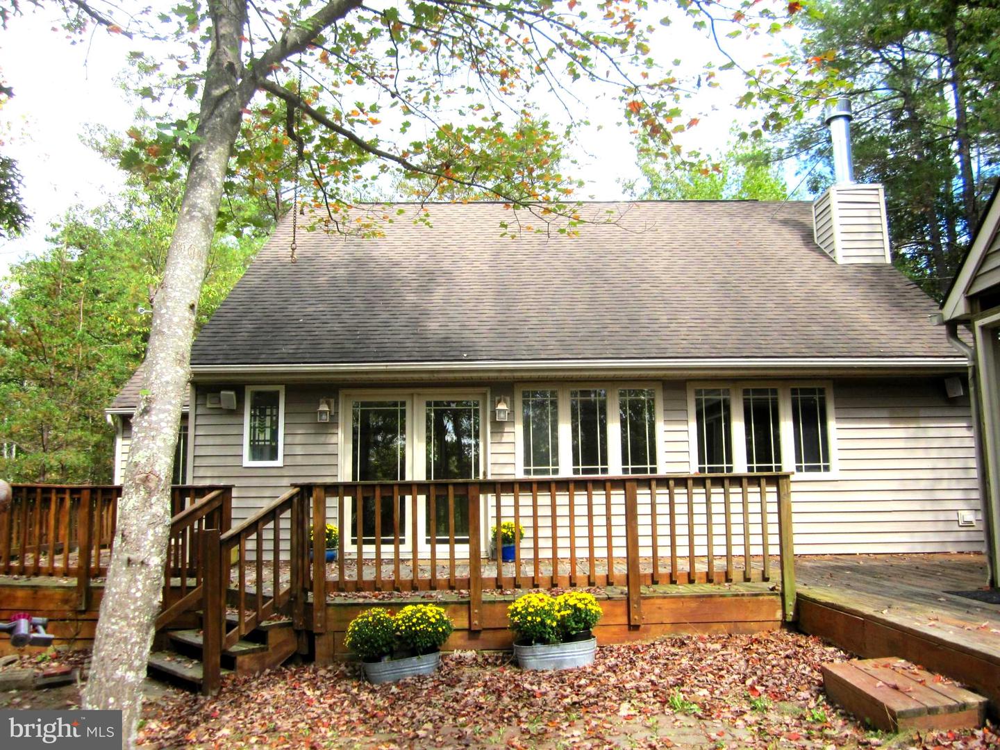 17 DAVIS CT, BASYE, Virginia 22810, ,Residential,For sale,17 DAVIS CT,VASH2012326 MLS # VASH2012326