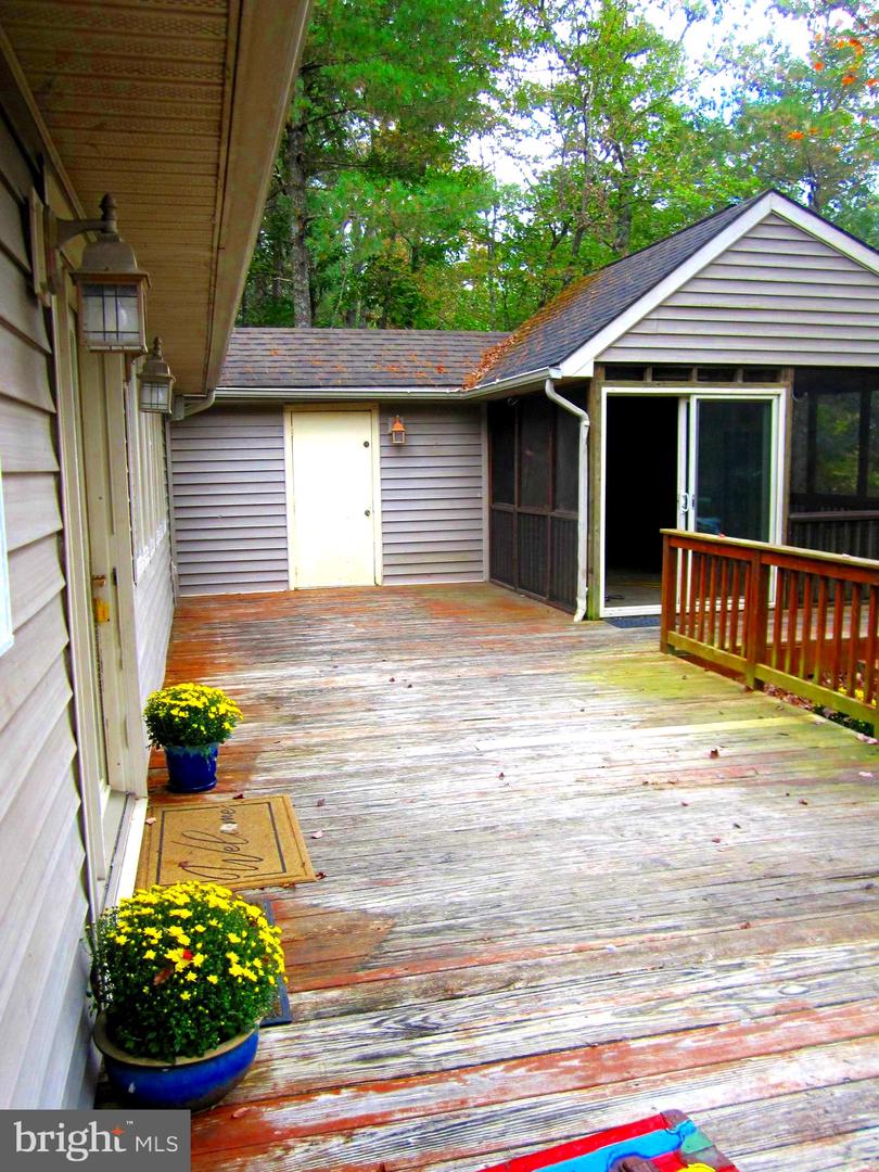 17 DAVIS CT, BASYE, Virginia 22810, ,Residential,For sale,17 DAVIS CT,VASH2012326 MLS # VASH2012326