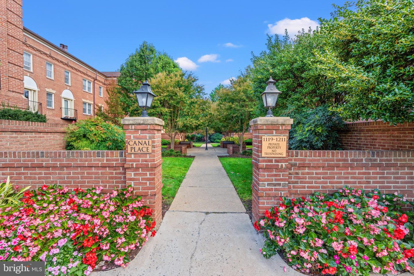 1205 N PITT #3C, ALEXANDRIA, Virginia 22314, 2 Bedrooms Bedrooms, 3 Rooms Rooms,1 BathroomBathrooms,Residential,For sale,1205 N PITT #3C,VAAX2049276 MLS # VAAX2049276