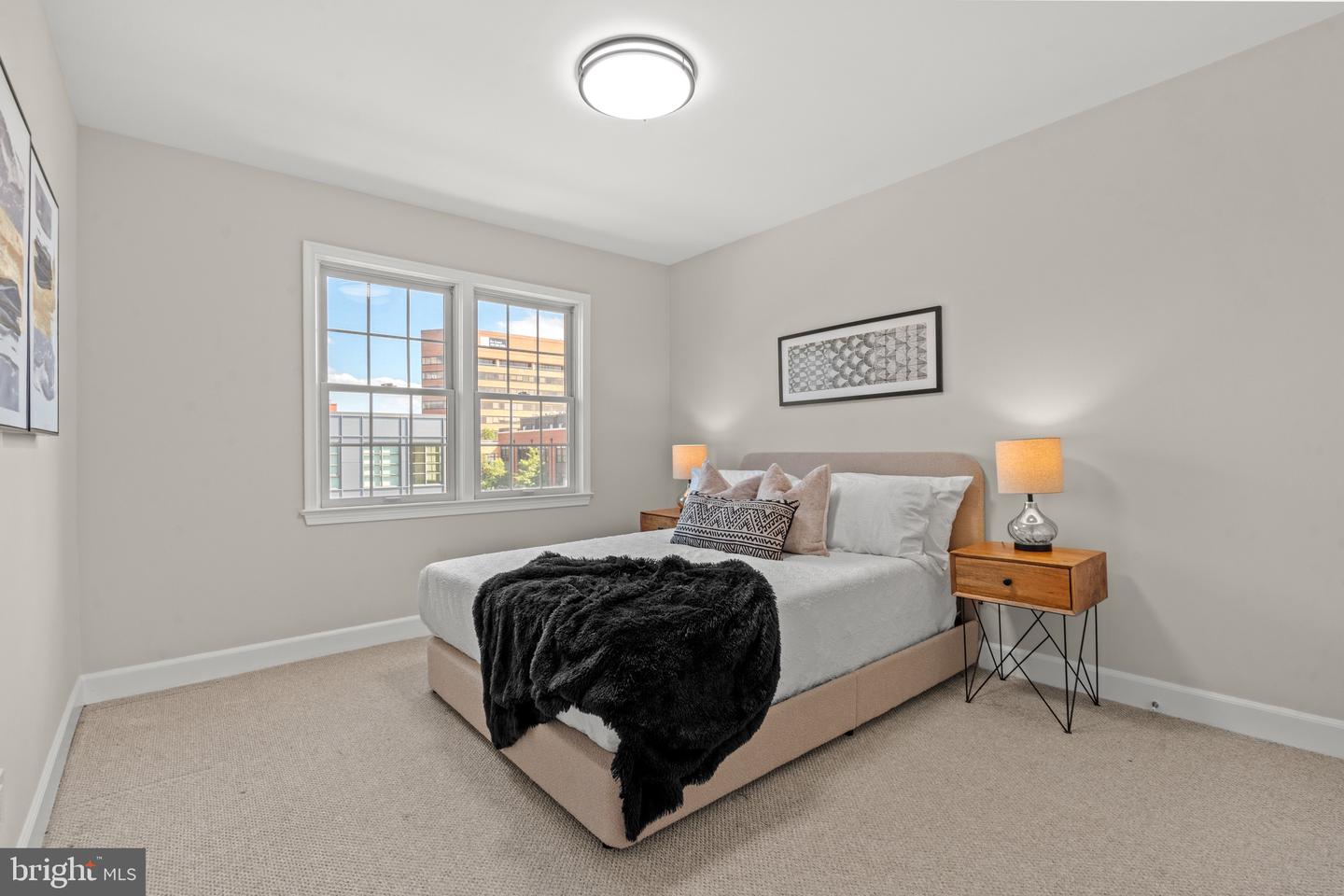 1205 N PITT #3C, ALEXANDRIA, Virginia 22314, 2 Bedrooms Bedrooms, 3 Rooms Rooms,1 BathroomBathrooms,Residential,For sale,1205 N PITT #3C,VAAX2049276 MLS # VAAX2049276