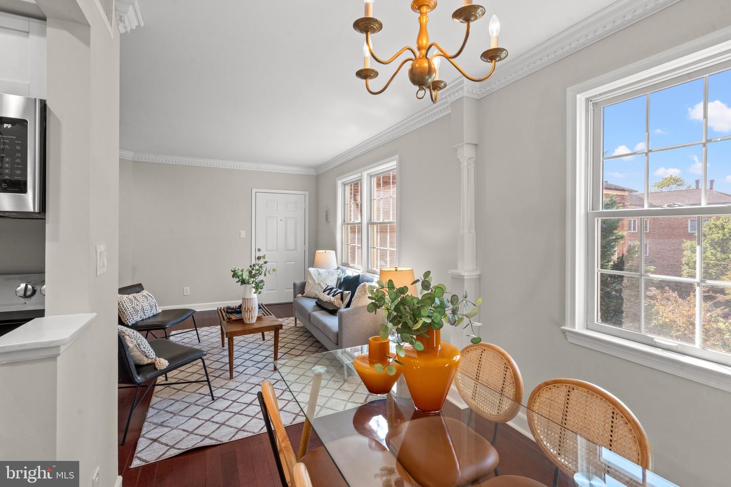 1205 N PITT #3C, ALEXANDRIA, Virginia 22314, 2 Bedrooms Bedrooms, 3 Rooms Rooms,1 BathroomBathrooms,Residential,For sale,1205 N PITT #3C,VAAX2049276 MLS # VAAX2049276