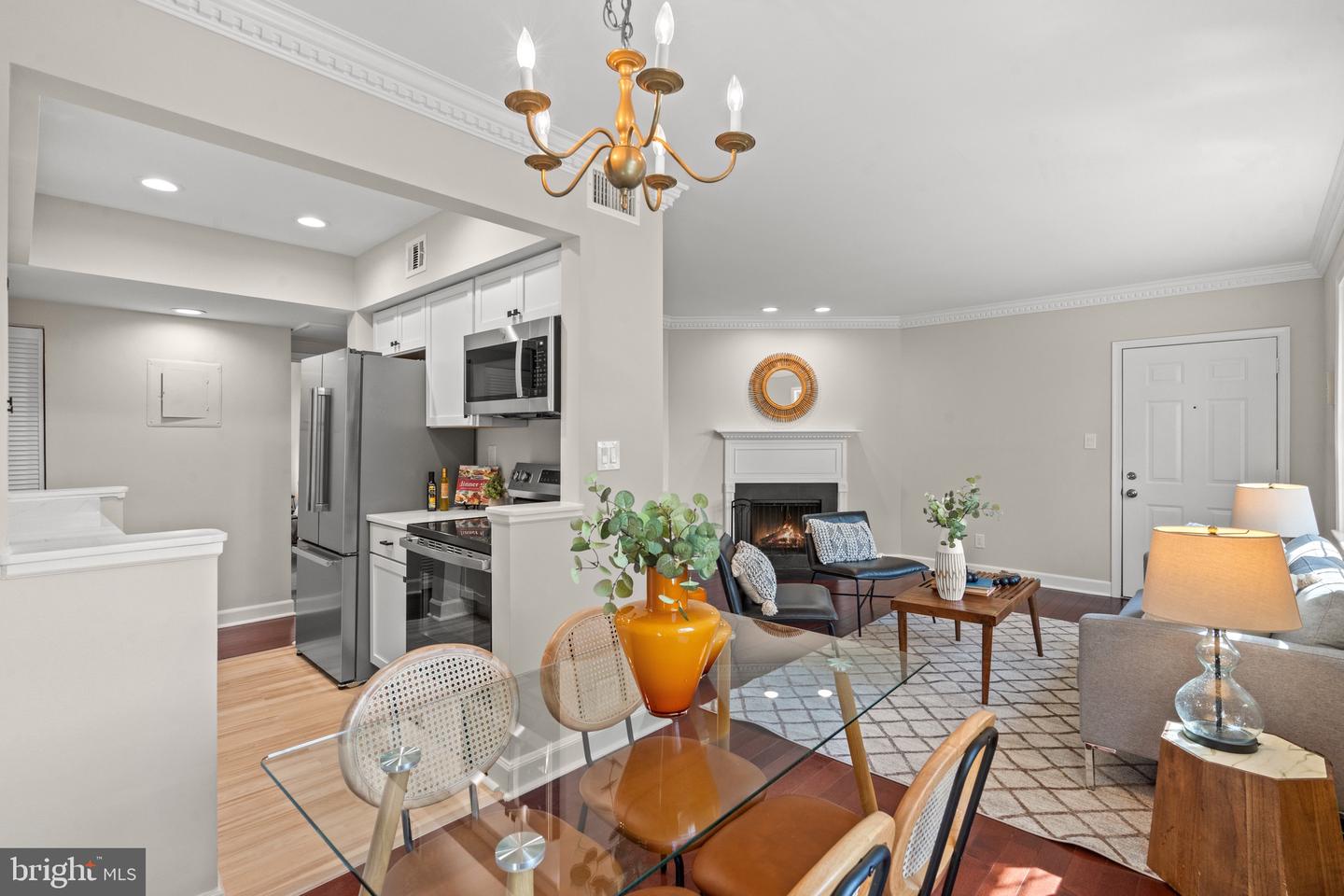 1205 N PITT #3C, ALEXANDRIA, Virginia 22314, 2 Bedrooms Bedrooms, 3 Rooms Rooms,1 BathroomBathrooms,Residential,For sale,1205 N PITT #3C,VAAX2049276 MLS # VAAX2049276