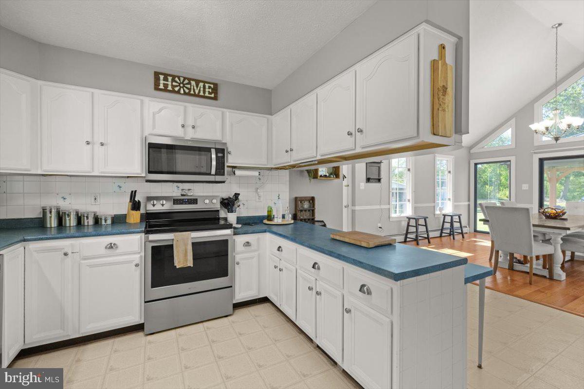 174 MARTIN ST, LURAY, Virginia 22835, 3 Bedrooms Bedrooms, ,3 BathroomsBathrooms,Residential,For sale,174 MARTIN ST,VAPA2005340 MLS # VAPA2005340