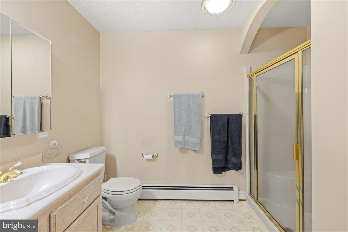 174 MARTIN ST, LURAY, Virginia 22835, 3 Bedrooms Bedrooms, ,3 BathroomsBathrooms,Residential,For sale,174 MARTIN ST,VAPA2005340 MLS # VAPA2005340