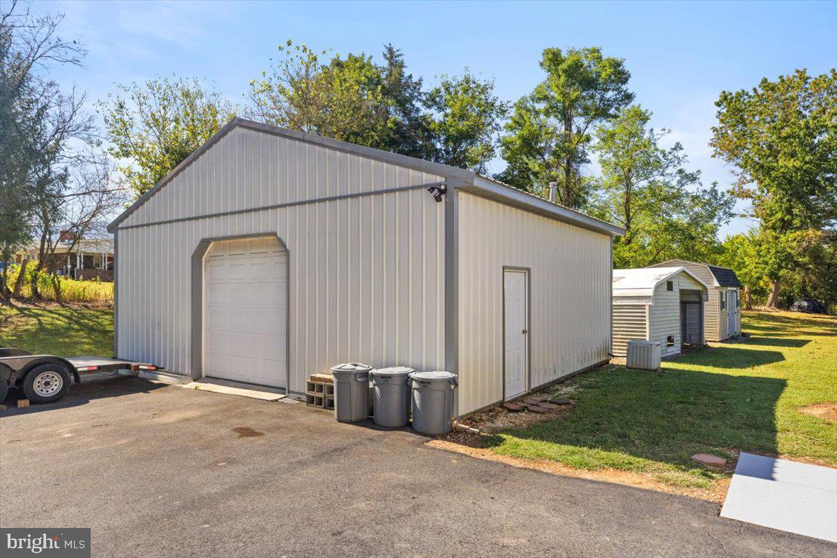 174 MARTIN ST, LURAY, Virginia 22835, 3 Bedrooms Bedrooms, ,3 BathroomsBathrooms,Residential,For sale,174 MARTIN ST,VAPA2005340 MLS # VAPA2005340