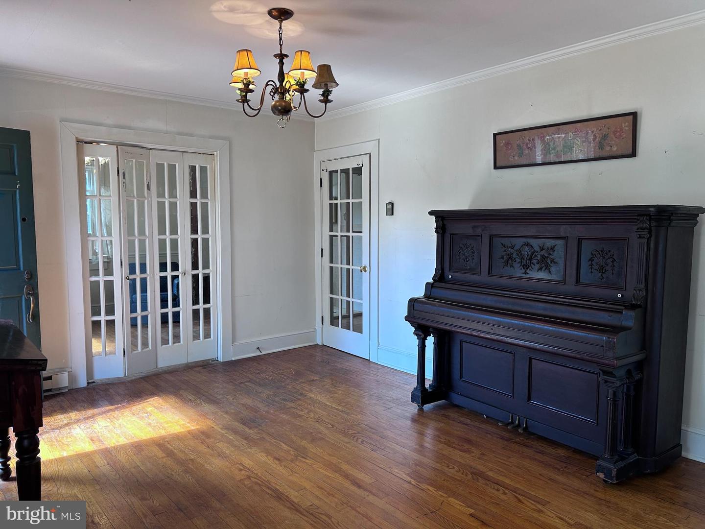1209 PARCELL ST, FREDERICKSBURG, Virginia 22401, 4 Bedrooms Bedrooms, 16 Rooms Rooms,2 BathroomsBathrooms,Residential,For sale,1209 PARCELL ST,VAFB2008926 MLS # VAFB2008926
