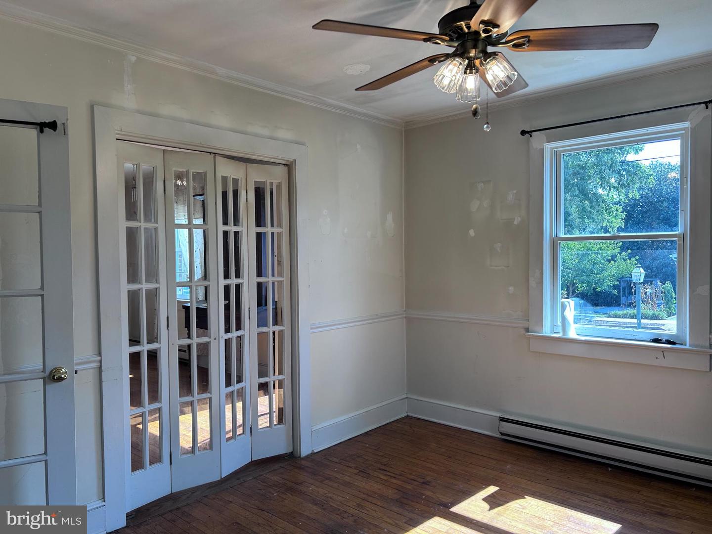 1209 PARCELL ST, FREDERICKSBURG, Virginia 22401, 4 Bedrooms Bedrooms, 16 Rooms Rooms,2 BathroomsBathrooms,Residential,For sale,1209 PARCELL ST,VAFB2008926 MLS # VAFB2008926