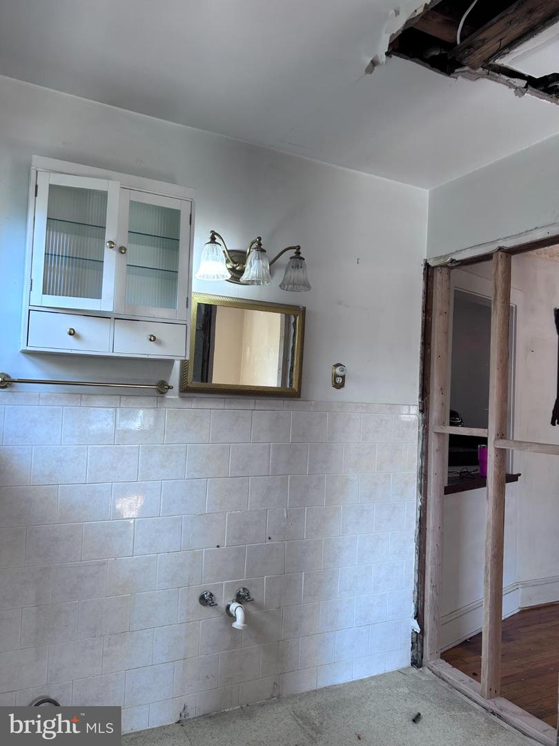 1209 PARCELL ST, FREDERICKSBURG, Virginia 22401, 4 Bedrooms Bedrooms, 16 Rooms Rooms,2 BathroomsBathrooms,Residential,For sale,1209 PARCELL ST,VAFB2008926 MLS # VAFB2008926