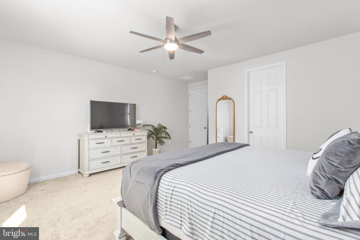 6306 BOBCAT LN, KING GEORGE, Virginia 22485, 3 Bedrooms Bedrooms, 12 Rooms Rooms,3 BathroomsBathrooms,Residential,For sale,6306 BOBCAT LN,VAKG2007040 MLS # VAKG2007040
