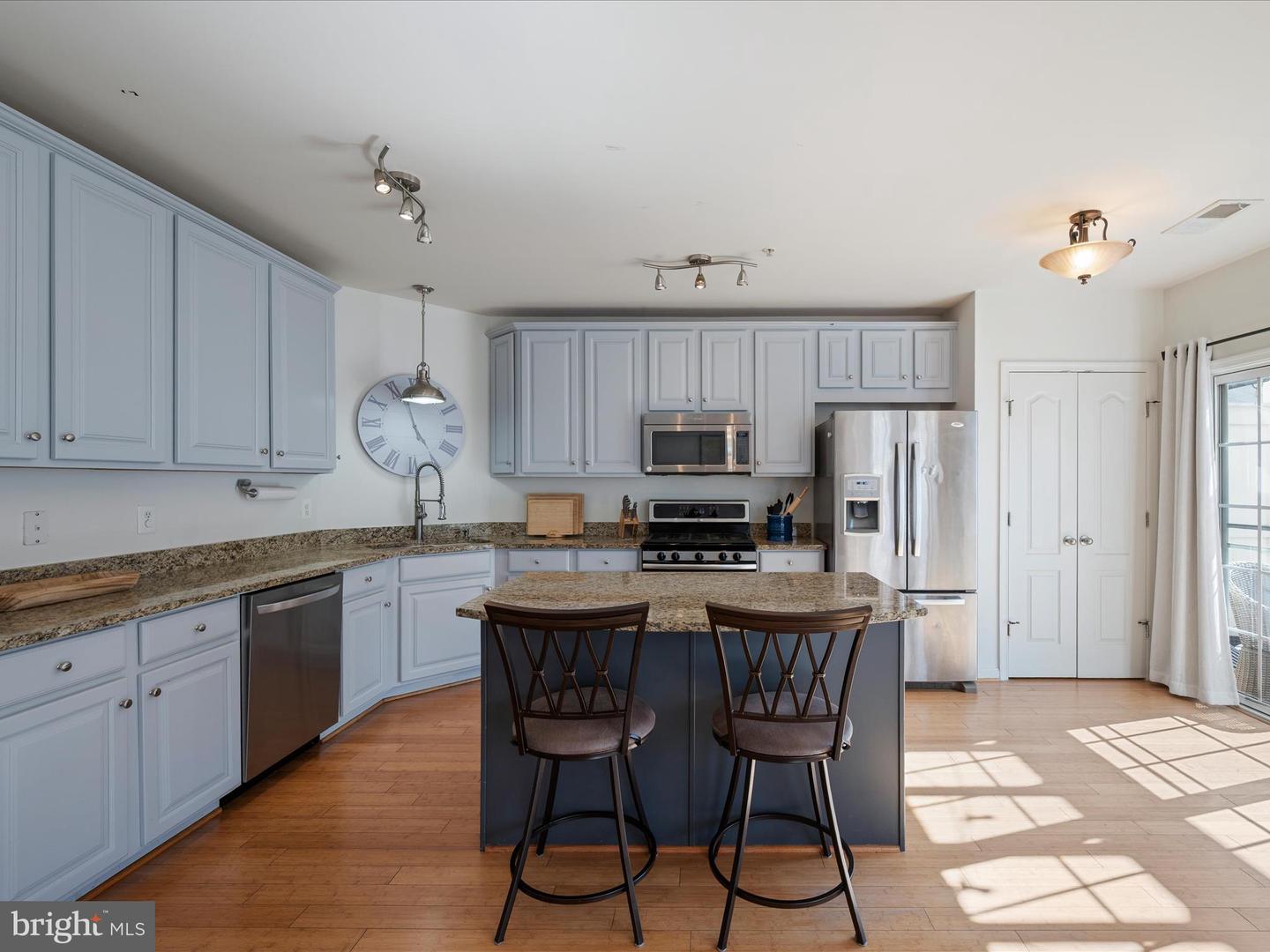 19264 KOSLOWSKI SQ, LEESBURG, Virginia 20176, 3 Bedrooms Bedrooms, ,2 BathroomsBathrooms,Residential,For sale,19264 KOSLOWSKI SQ,VALO2107342 MLS # VALO2107342