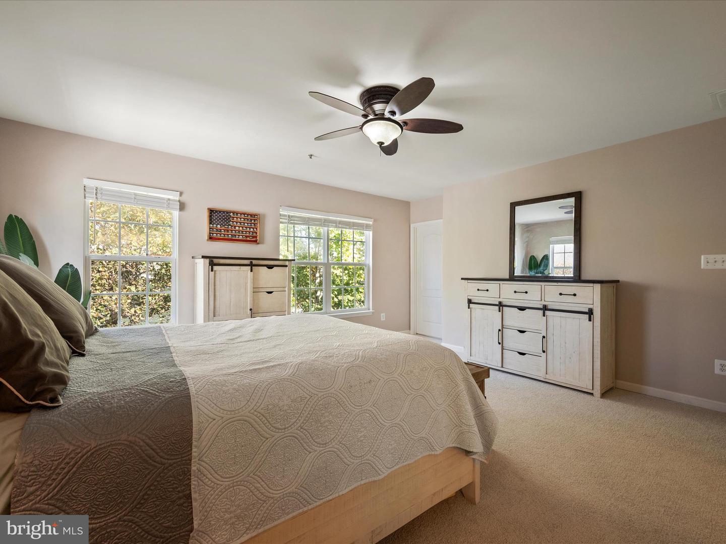 19264 KOSLOWSKI SQ, LEESBURG, Virginia 20176, 3 Bedrooms Bedrooms, ,2 BathroomsBathrooms,Residential,For sale,19264 KOSLOWSKI SQ,VALO2107342 MLS # VALO2107342