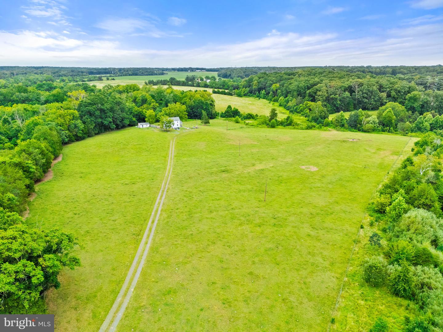 5364 WOODSIDE LN, BEALETON, Virginia 22712, 3 Bedrooms Bedrooms, ,1 BathroomBathrooms,Residential,For sale,5364 WOODSIDE LN,VAFQ2018422 MLS # VAFQ2018422