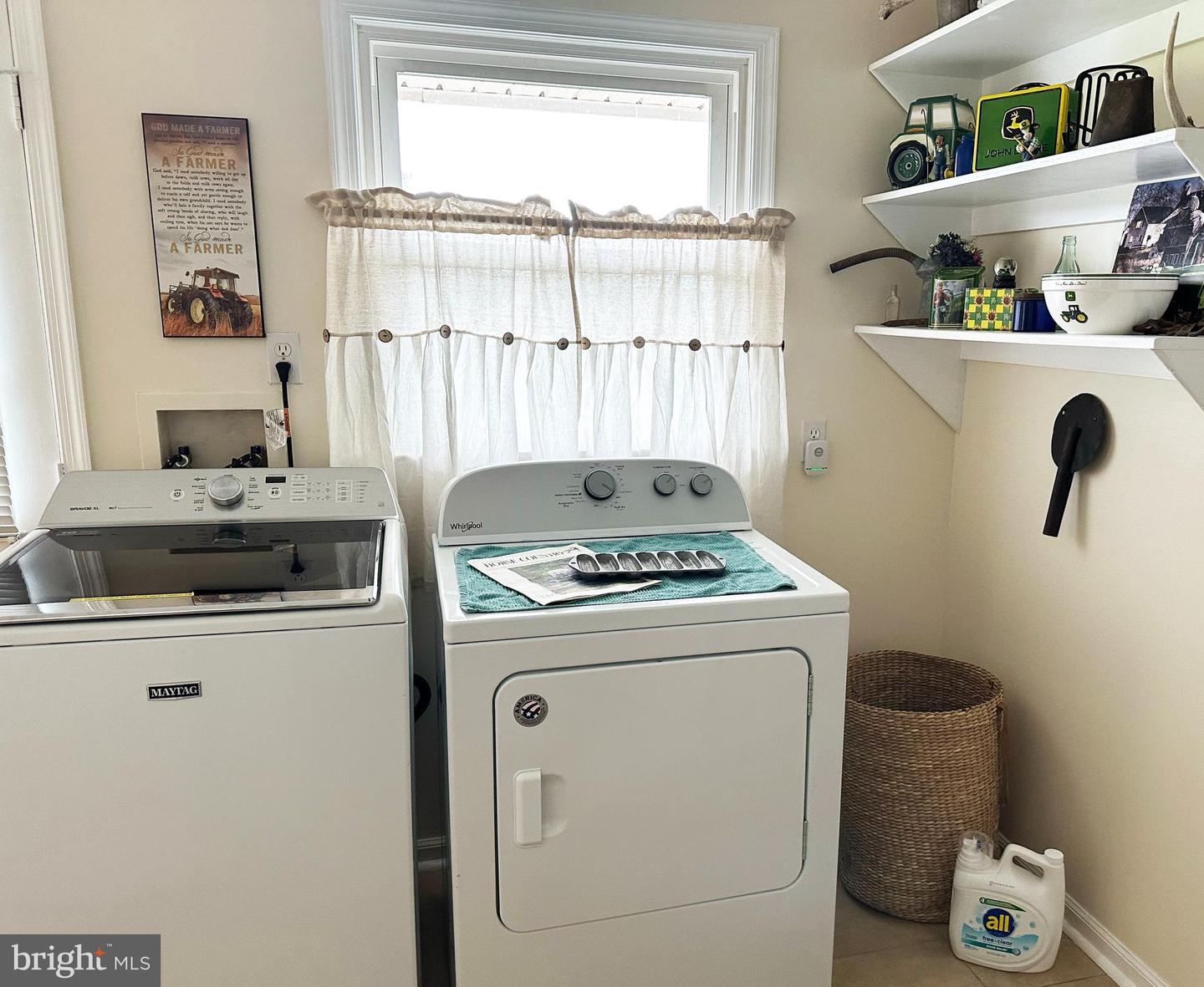 5364 WOODSIDE LN, BEALETON, Virginia 22712, 3 Bedrooms Bedrooms, ,1 BathroomBathrooms,Residential,For sale,5364 WOODSIDE LN,VAFQ2018422 MLS # VAFQ2018422