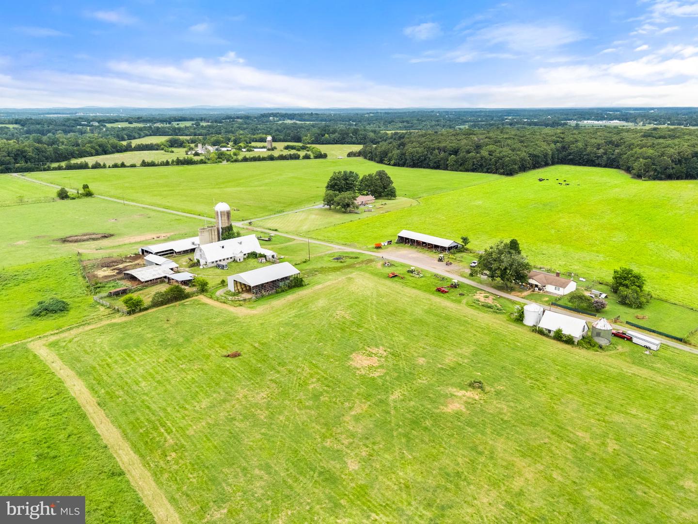 5364 WOODSIDE LN, BEALETON, Virginia 22712, 3 Bedrooms Bedrooms, ,1 BathroomBathrooms,Residential,For sale,5364 WOODSIDE LN,VAFQ2018422 MLS # VAFQ2018422