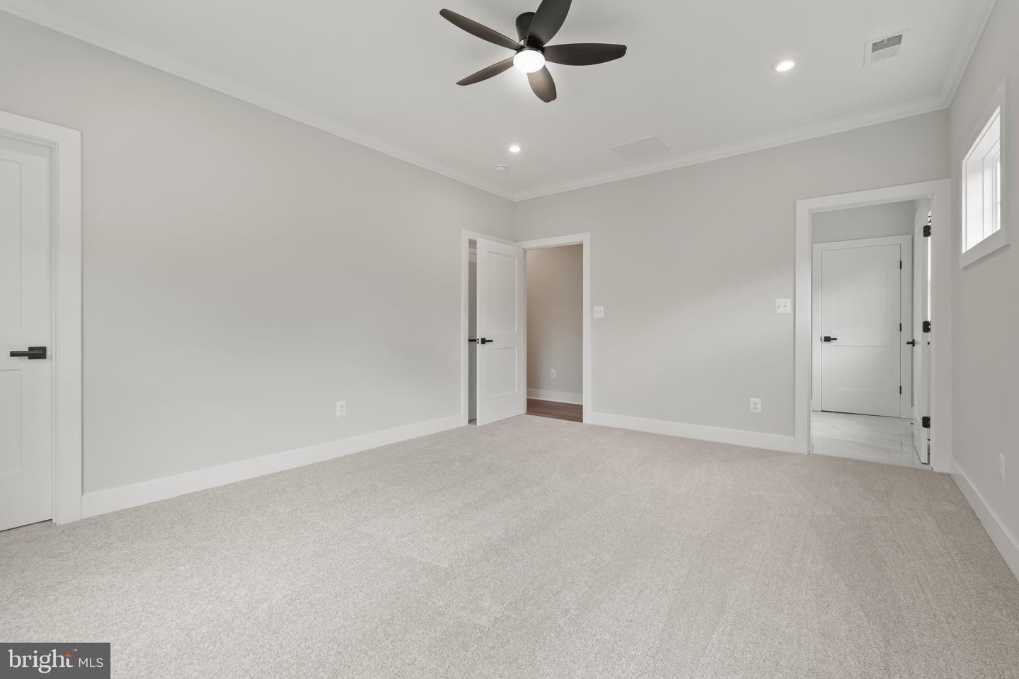 11516 SMITHFIELD RD, MANASSAS, Virginia 20112, 3 Bedrooms Bedrooms, ,3 BathroomsBathrooms,Residential,For sale,11516 SMITHFIELD RD,VAPW2104650 MLS # VAPW2104650
