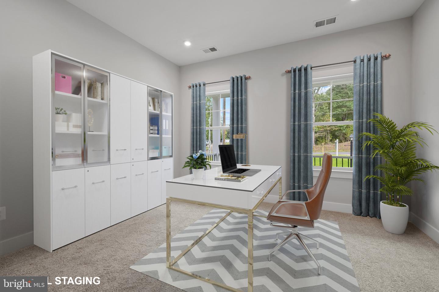 11516 SMITHFIELD RD, MANASSAS, Virginia 20112, 3 Bedrooms Bedrooms, ,3 BathroomsBathrooms,Residential,For sale,11516 SMITHFIELD RD,VAPW2104650 MLS # VAPW2104650
