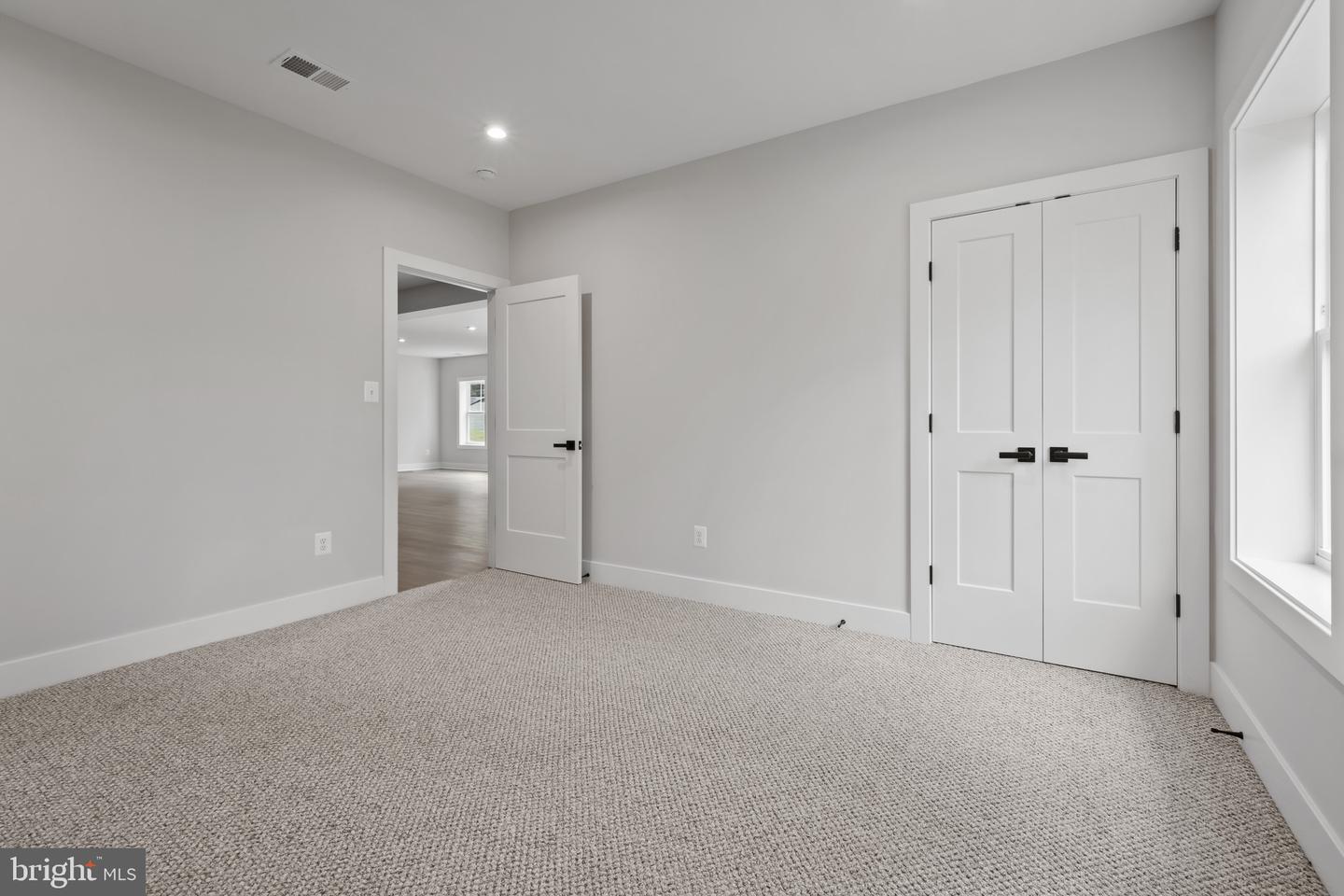 11516 SMITHFIELD RD, MANASSAS, Virginia 20112, 3 Bedrooms Bedrooms, ,3 BathroomsBathrooms,Residential,For sale,11516 SMITHFIELD RD,VAPW2104650 MLS # VAPW2104650