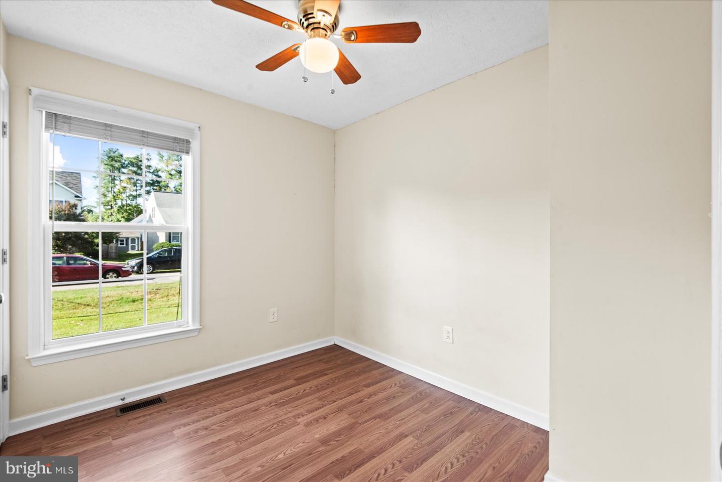 310 3RD ST, COLONIAL BEACH, Virginia 22443, 3 Bedrooms Bedrooms, ,2 BathroomsBathrooms,Residential,For sale,310 3RD ST,VAWE2009814 MLS # VAWE2009814